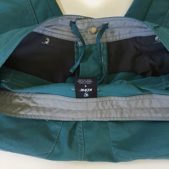 Kuhl Cropped Walking Walking Pants. Size 6 - Picture 8 of 8